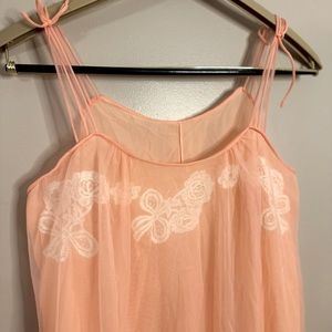 Gossard Artemis Style 1020, soft pink with white floral lace.